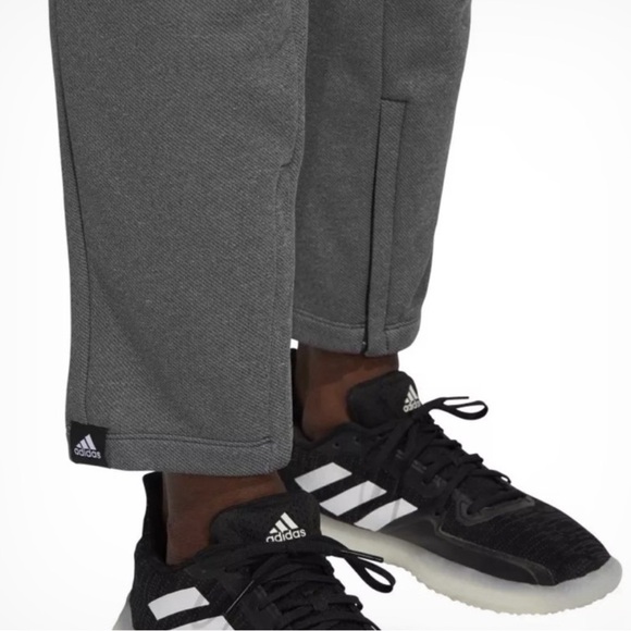 NEW Men’s Adidas Game and Go Tapered Sweatpants Size Small Gray NWT - Picture 7 of 11